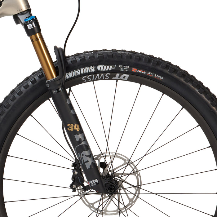 Yeti Cycles ARC T2 AXS Complete Mountain Bike 2022 Dom