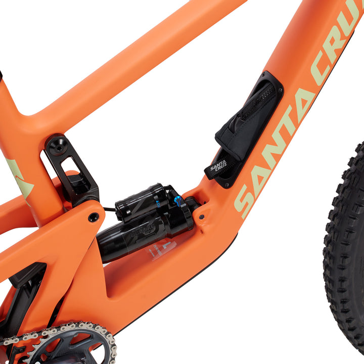 Santa Cruz Bicycles Bronson C GX AXS Complete Mountain Bike 2023 Salmon