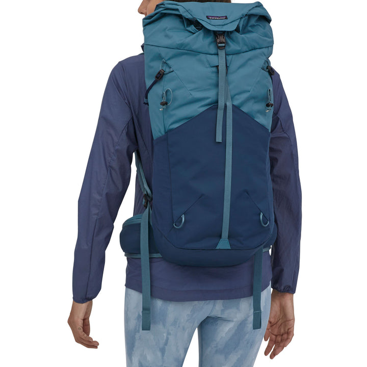 Patagonia Altiva 28L Hydration Pack Abalone Blue