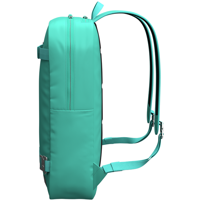 DB Equipment The Världsvan 17L Backpack Glacier Green