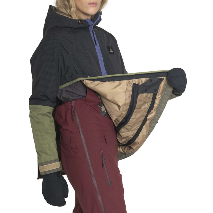 Armada Rosalie 2L Insulated Anorak - Women's Black.