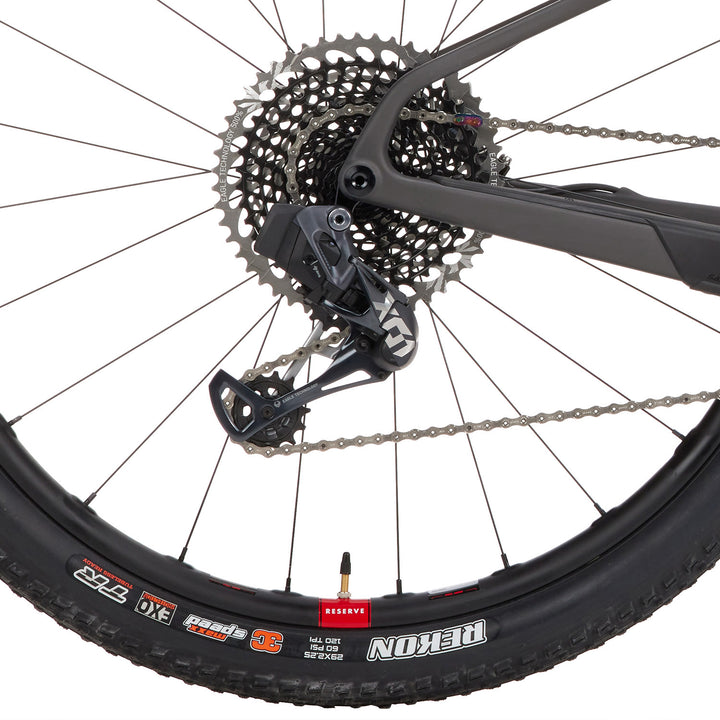 Santa Cruz Bicycles Highball CC X01 AXS Reserve Complete Mountain Bike 2022 Dark Matter