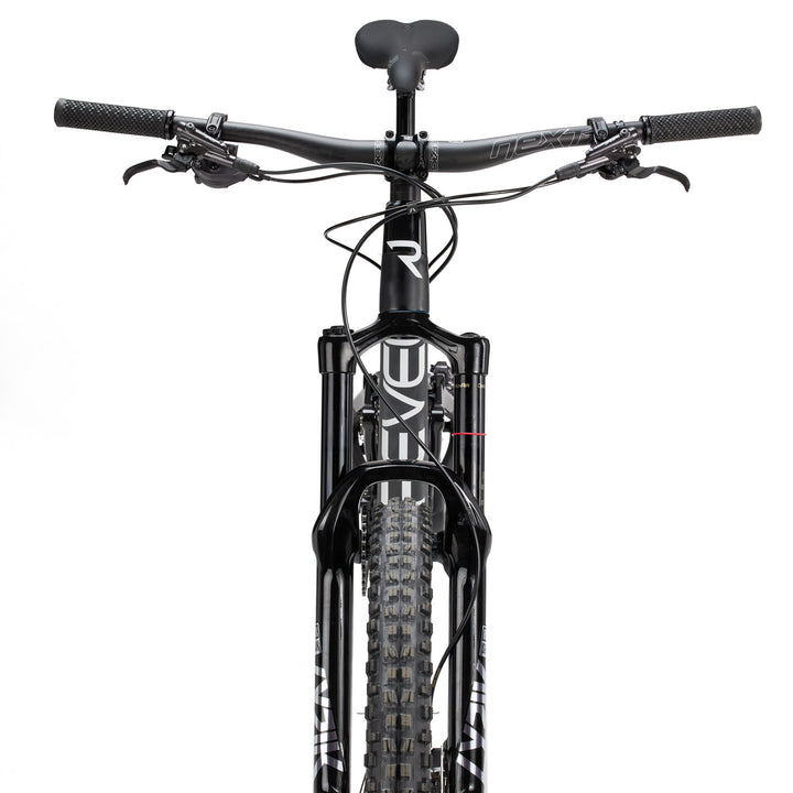 Revel Rail XT Complete Mountain Bike 2022 Tuxedo Penguin Black