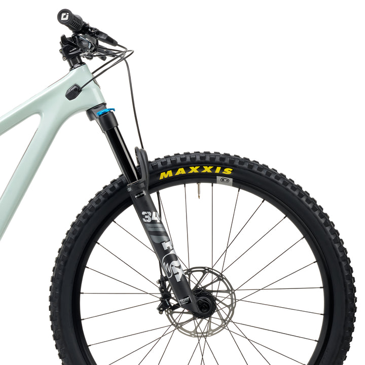 Yeti Cycles SB120 C2 Complete Mountain Bike 2023 Loch