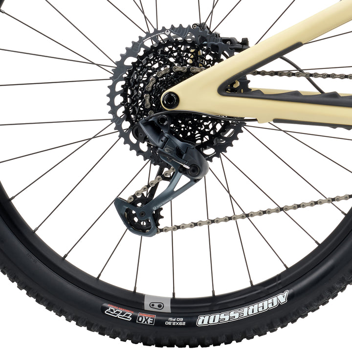 Yeti Cycles SB120 C2 Complete Mountain Bike 2023 Dust