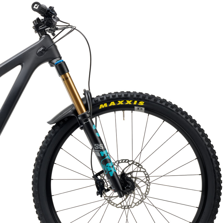 Yeti Cycles SB140 LR C1 Factory Complete Mountain Bike 2023 Raw Carbon