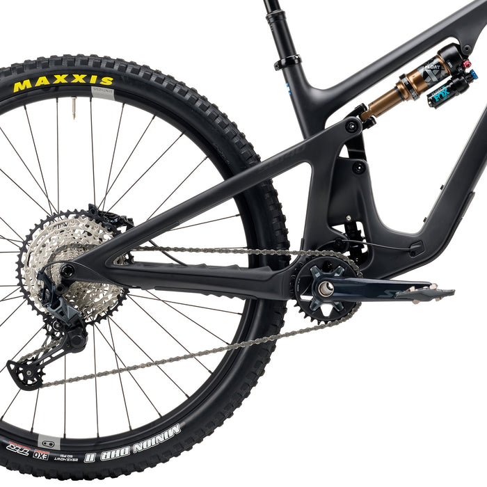 Yeti Cycles SB140 LR C1 Factory Complete Mountain Bike 2023 Raw Carbon