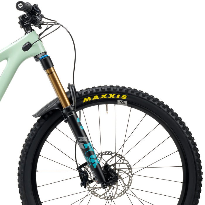 Yeti Cycles SB140 LR C1 Factory Complete Mountain Bike 2023 Sage