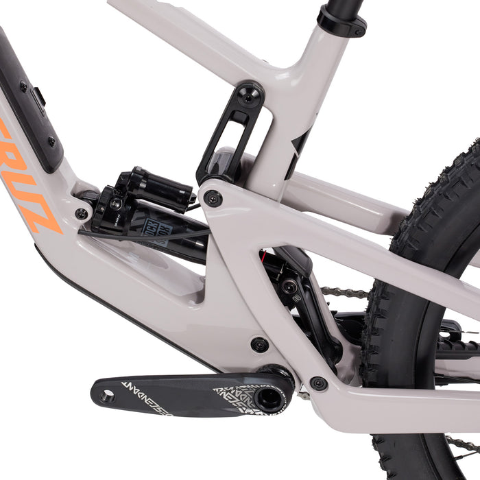 Santa Cruz Bicycles Nomad C R Complete Mountain Bike 2023 Gloss Gypsum