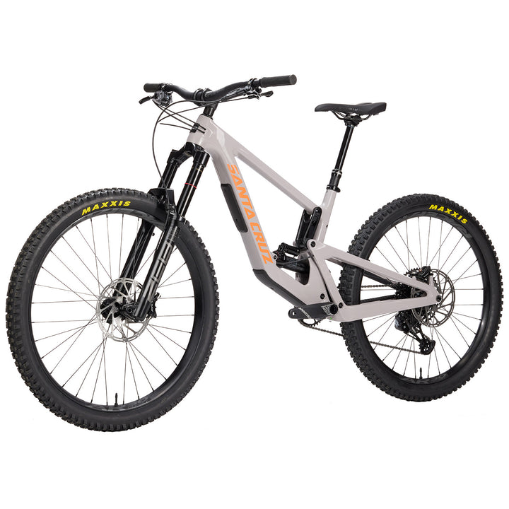 Santa Cruz Bicycles Nomad C R Complete Mountain Bike 2023 Gloss Gypsum