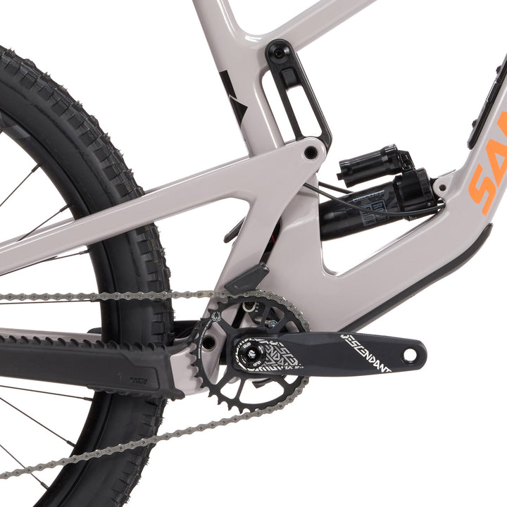 Santa Cruz Bicycles Nomad C R Complete Mountain Bike 2023 Gloss Gypsum