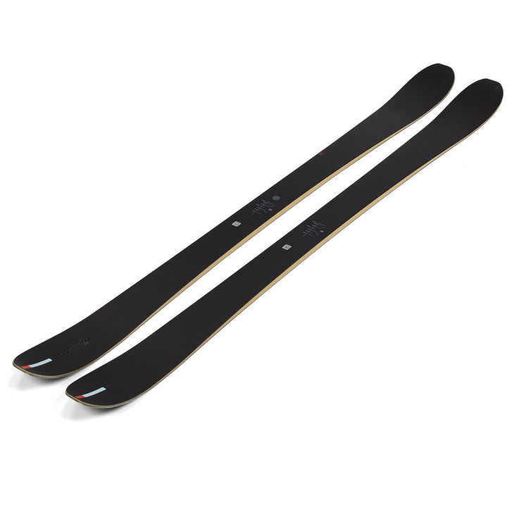 Season Kin Skis 2025