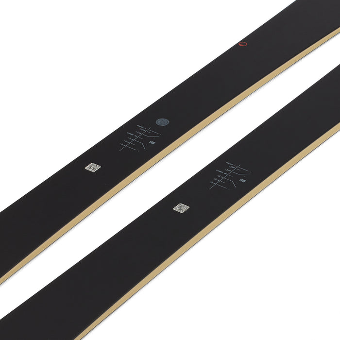 Season Kin Skis 2025