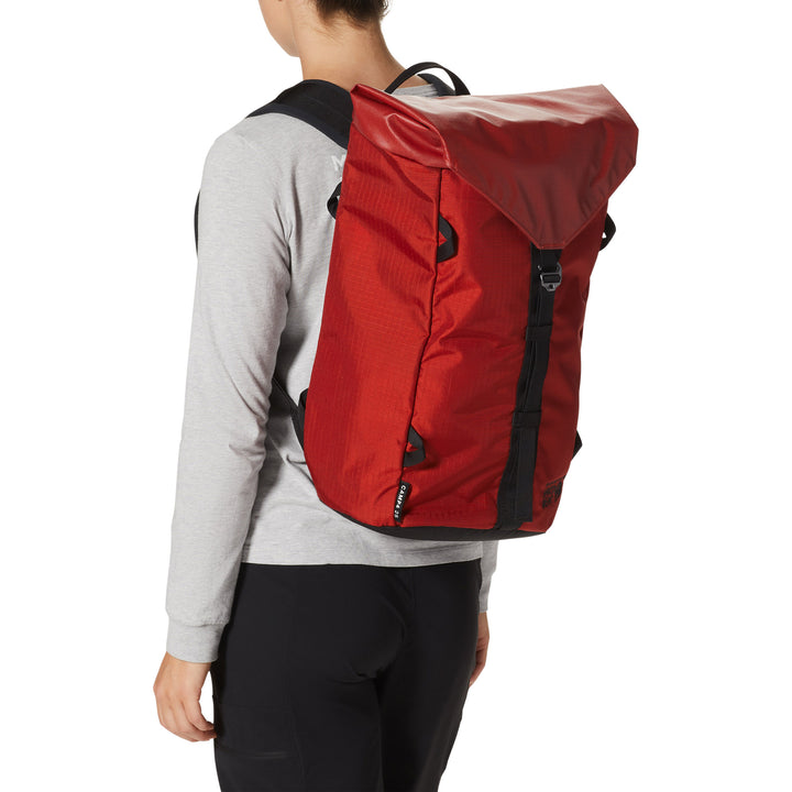 Mountain Hardwear Camp 4™ 25L Backpack Desert Red