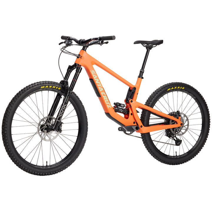 Santa Cruz Bicycles Bronson C R Complete Mountain Bike 2023 Salmon