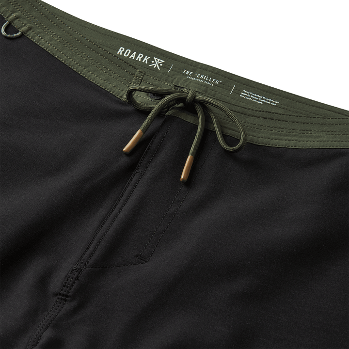 Roark Chiller 17" Mixtape Boardshorts - Men's Black