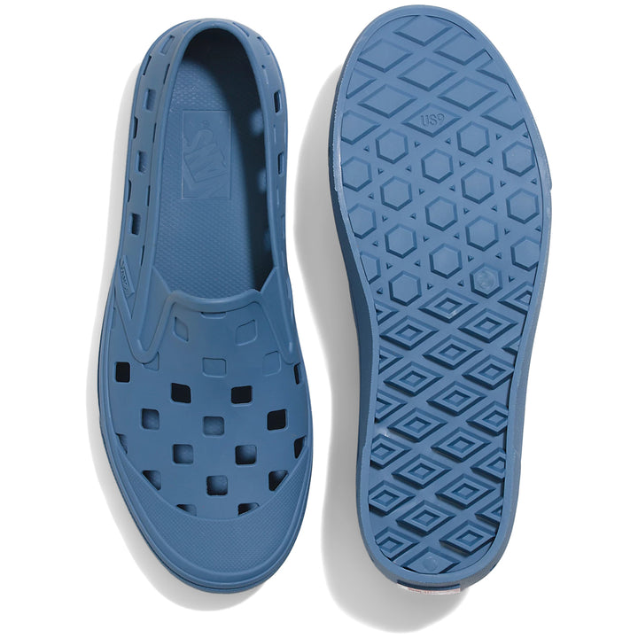 Vans Slip-On TRK Shoes - Unisex Captains Blue